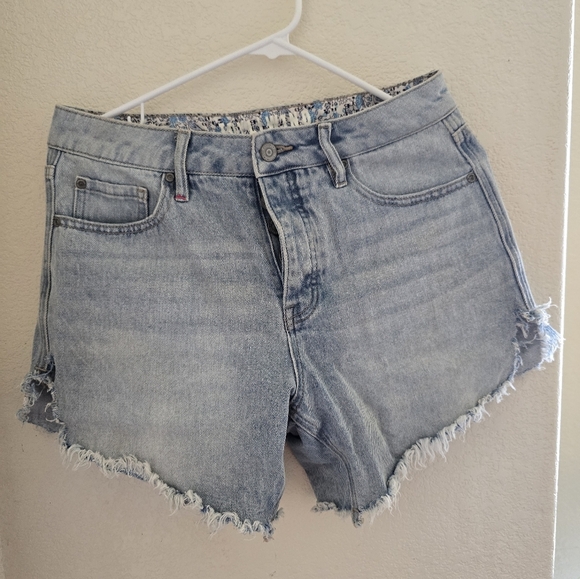 Idyllwind cutoff jean shorts, size 6 - Picture 1 of 5
